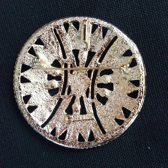 Vintage Navajo Large Round Brooch Pin Or Pendant - Picture 2 of 2